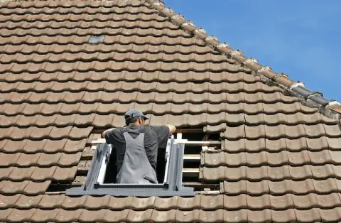 Pose de velux - Saint-Bonnet sur Gironde
